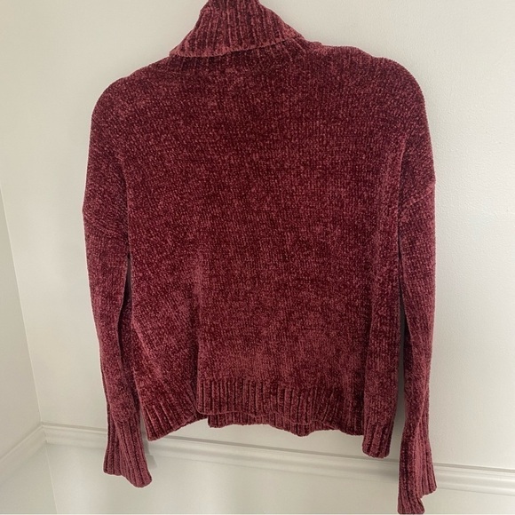 PINK Rose Velvet Knit Burgandy Sweater Turtleneck Sz Medium - Picture 4 of 6